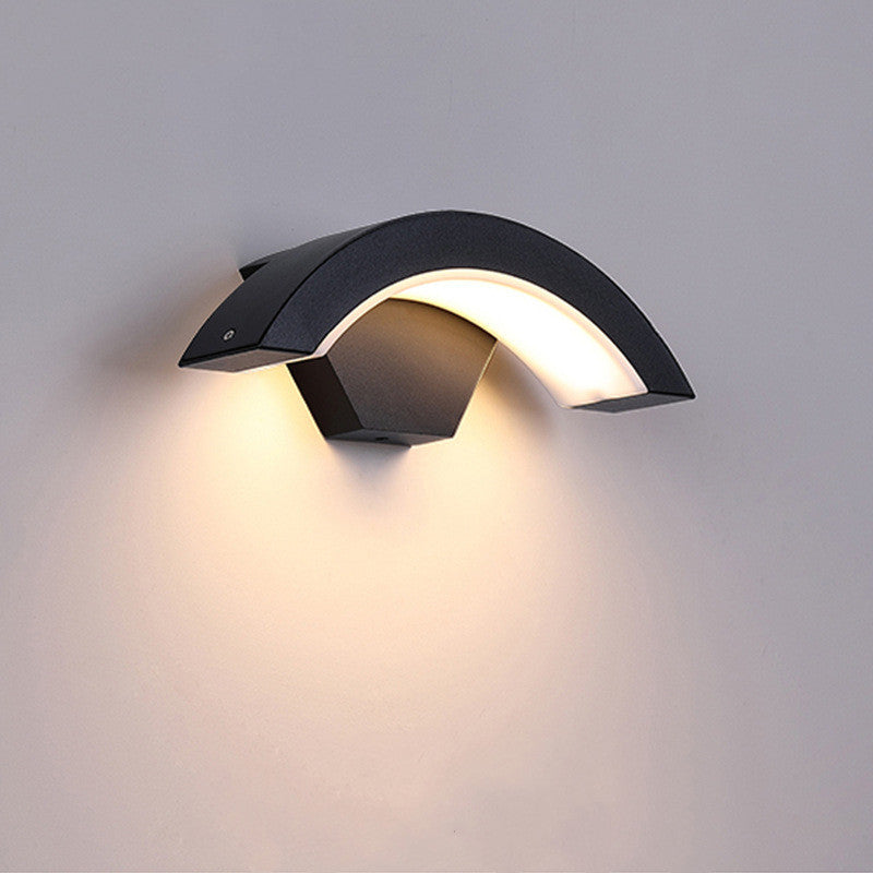 Curved Moon Induction Wall Light