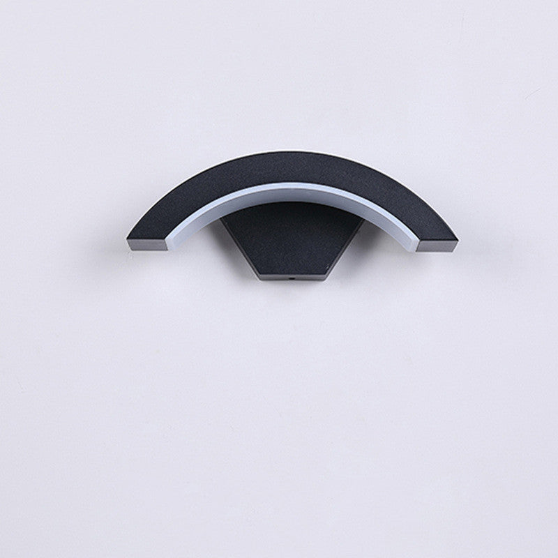 Curved Moon Induction Wall Light